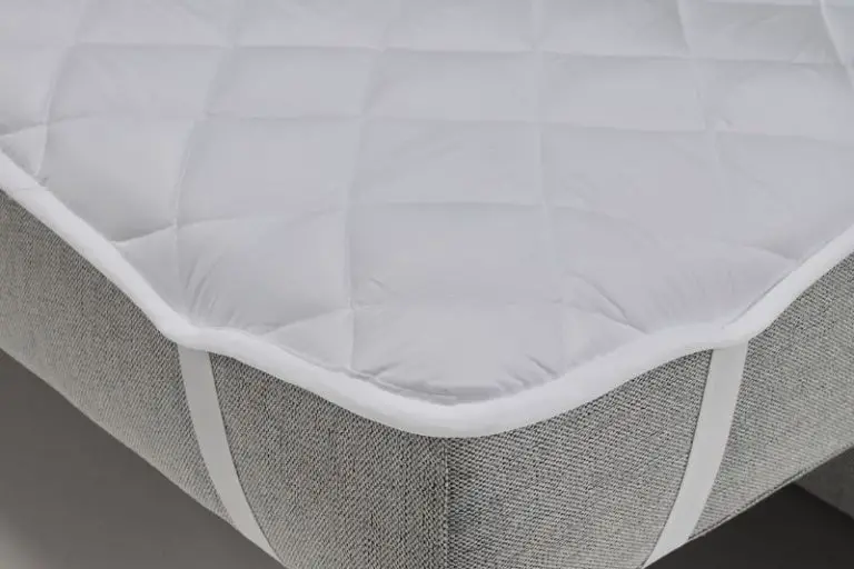 Are Mattress Pads Necessary? (EXPOSED)