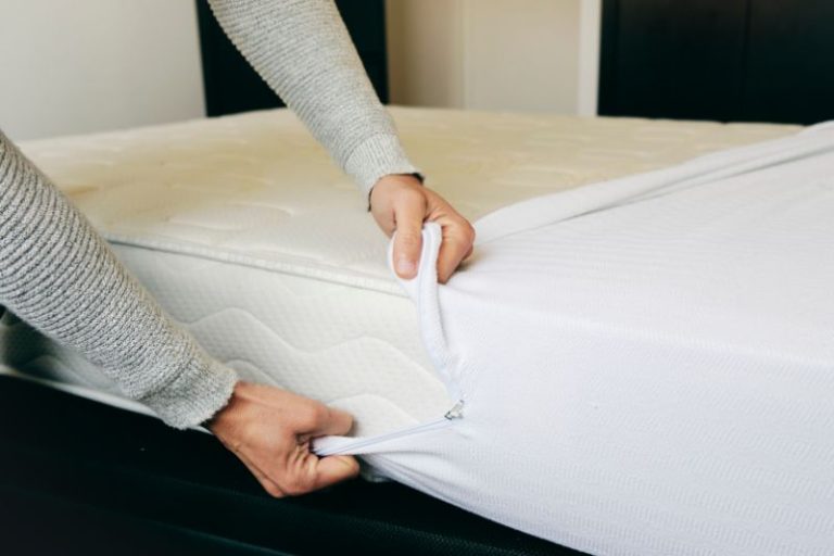 Are Mattress Protectors Necessary? (REVEALED)