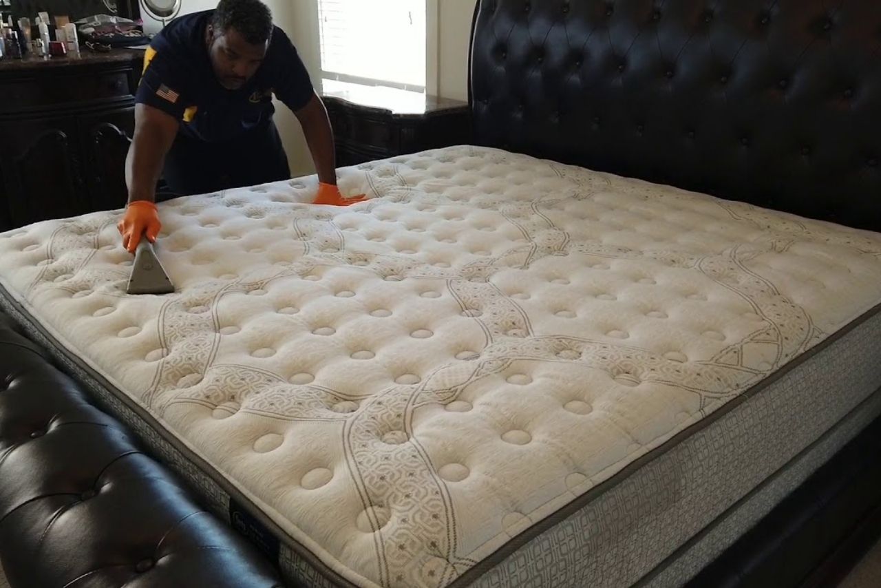 How to Dry a Wet Mattress?